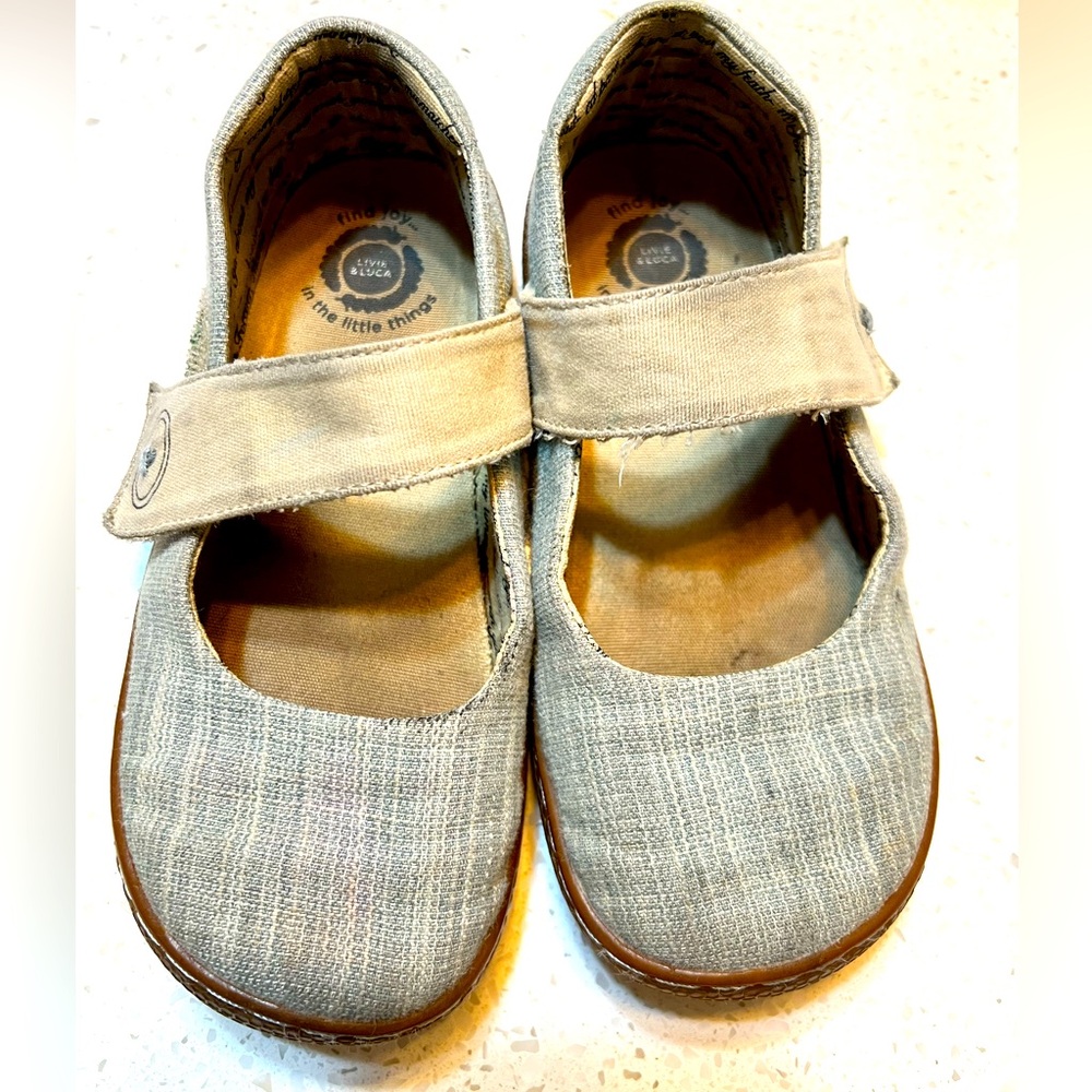 Livie & Luca gray shoes size 13